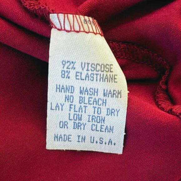 Blanque Crimson Red Asymmetrical Hem Long Sleeve Top 1 - Picture 3 of 5